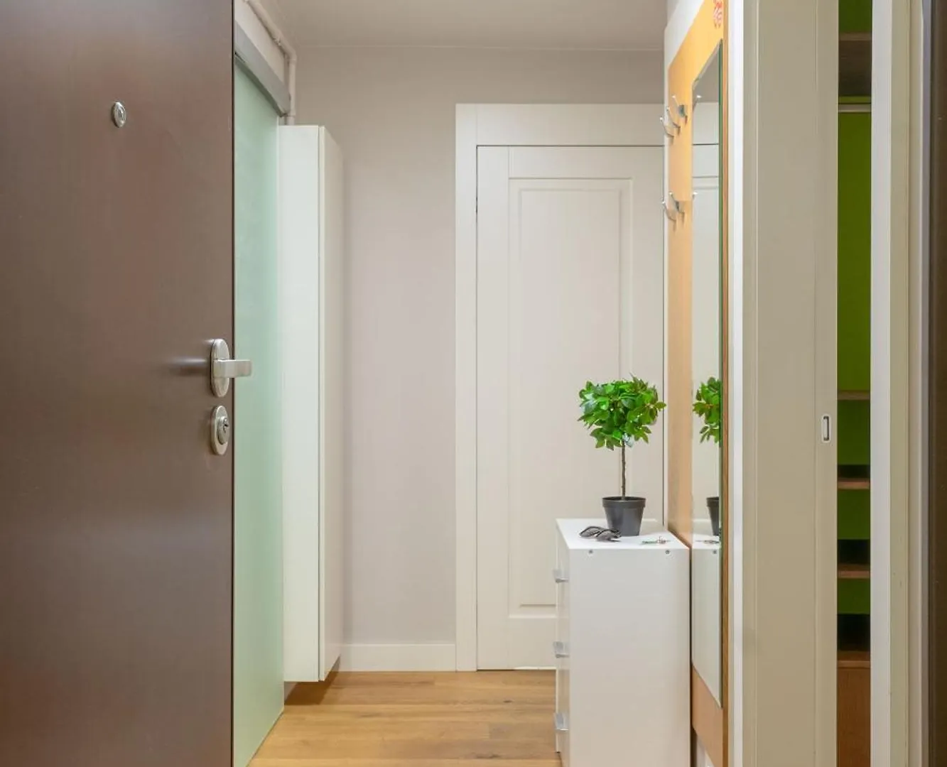 Route 66 Apartment Old Town - Properunit Wroclaw 0*,  Poland